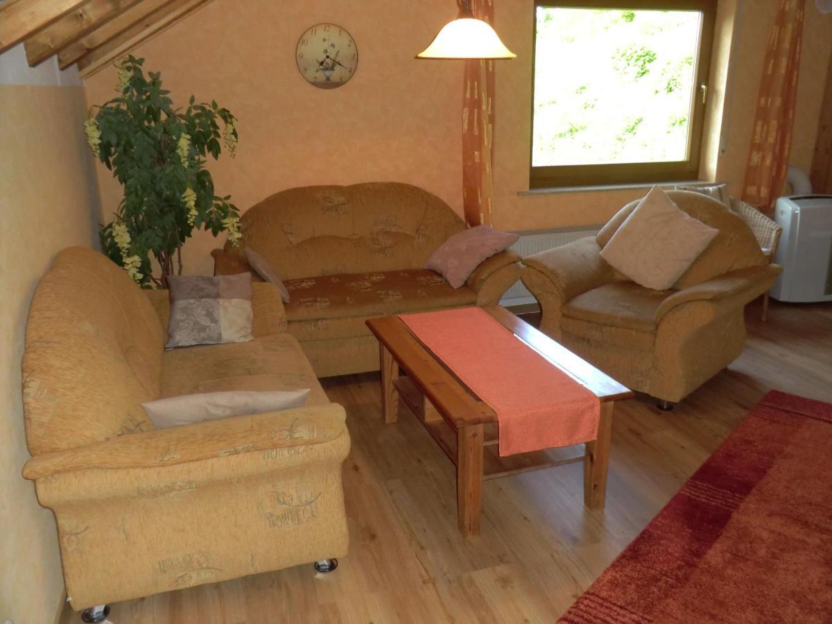 Ferienwohnung Sommer Лёф Экстерьер фото