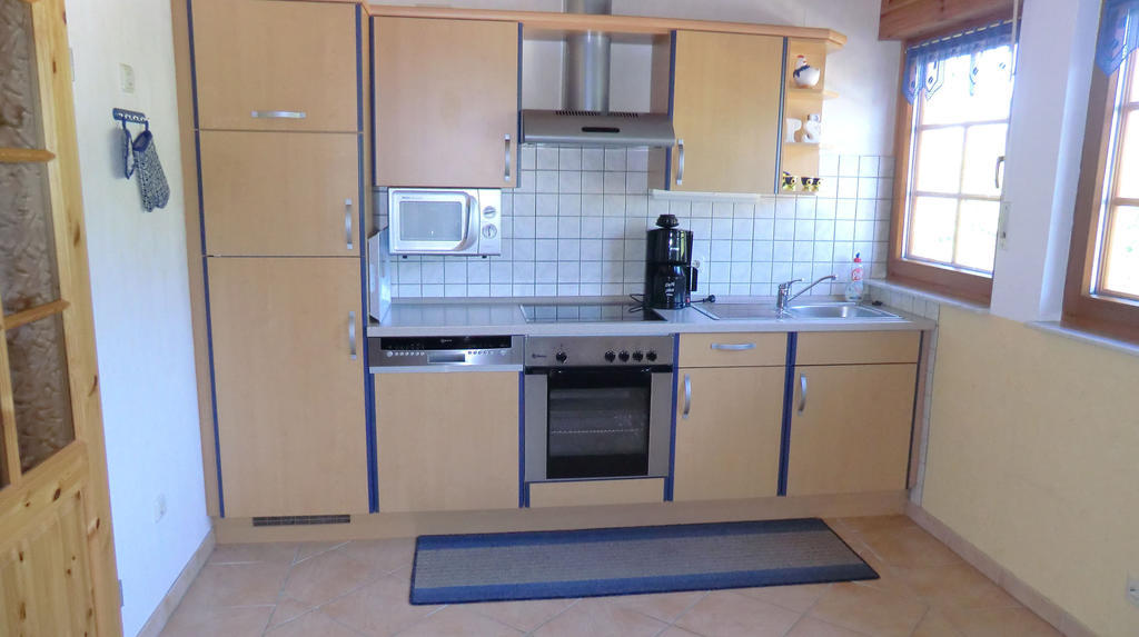 Ferienwohnung Sommer Лёф Номер фото